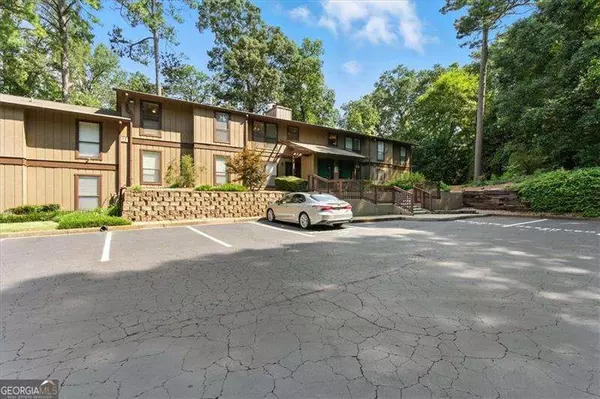 Tucker, GA 30084,3952 Cedar CIR