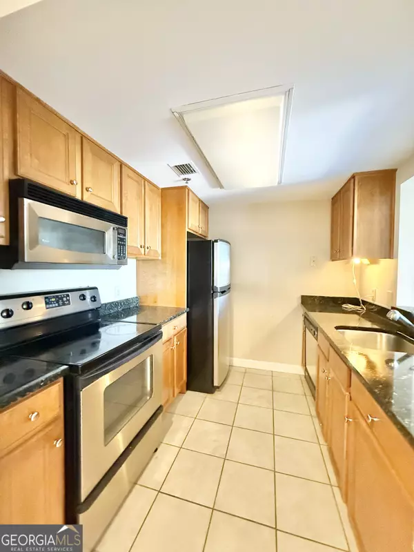 Atlanta, GA 30309,1280 W Peachtree ST NW #APT 1511