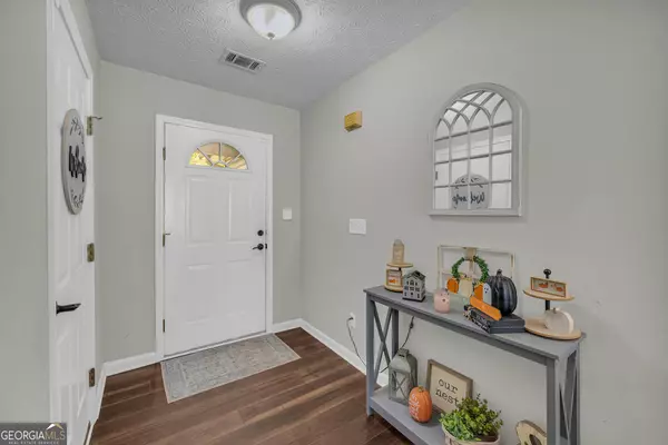 Loganville, GA 30052,652 Magnolia DR