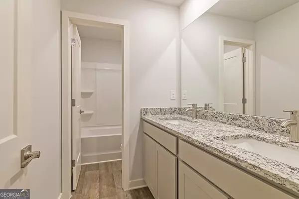 Lagrange, GA 30241,300 Glenhaven DR ##001D