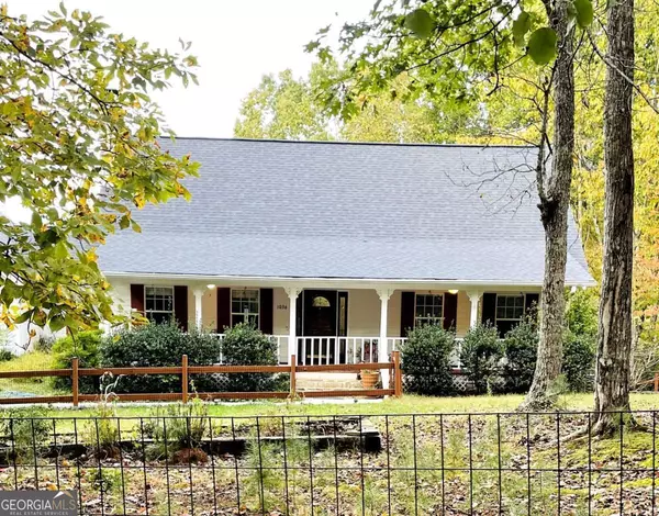 1036 Wards Creek DR, Dahlonega, GA 30533
