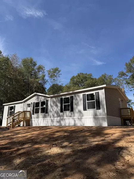 18 Three Lakes Drive, Phenix, AL 36839