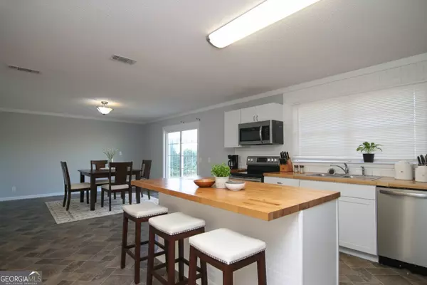 Warner Robins, GA 31088,105 Maxwell DR