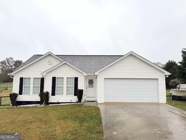 44 Quail Knoll LN, Cleveland, GA 30528