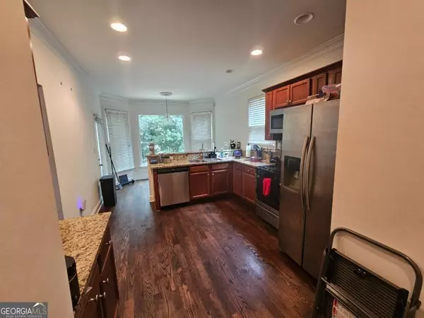 Atlanta, GA 30310,670 Garibaldi ST SW