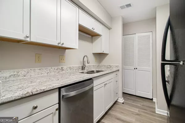 Decatur, GA 30032,3782 Kensingwood TRCE