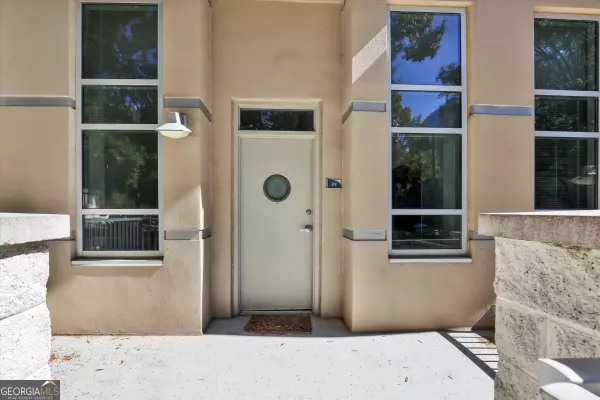 Atlanta, GA 30308,860 NE Peachtree ST NE #104