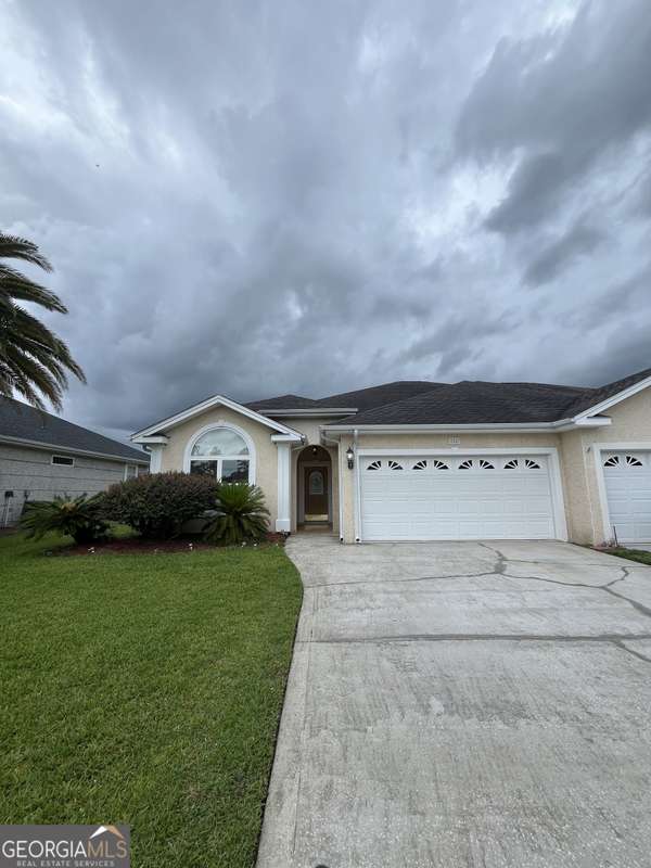 162 Austin Ryan DR, Kingsland, GA 31548