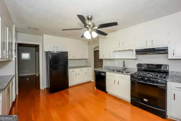 Riverdale, GA 30296,6712 Collier WAY