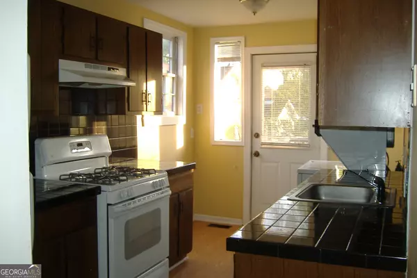 Atlanta, GA 30306,547 Elmwood DR NE