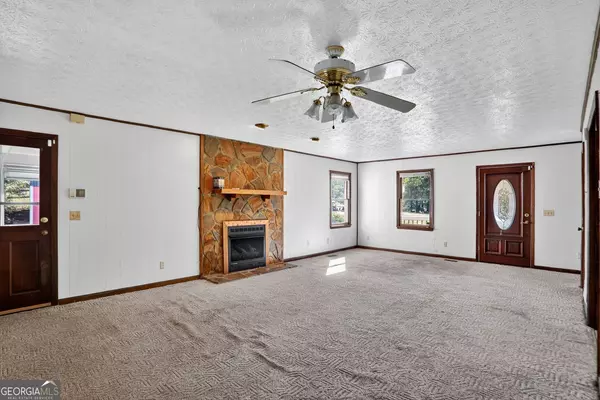 Villa Rica, GA 30180,137 Fawn DR