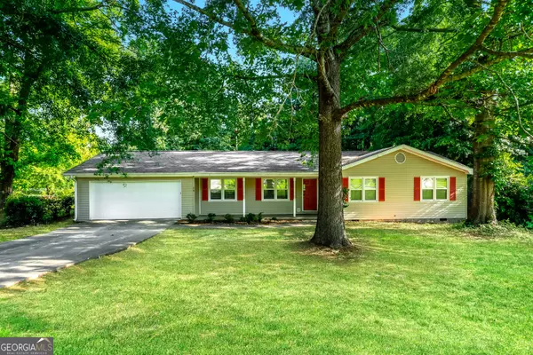 15 Cedar Creek DR, Covington, GA 30014