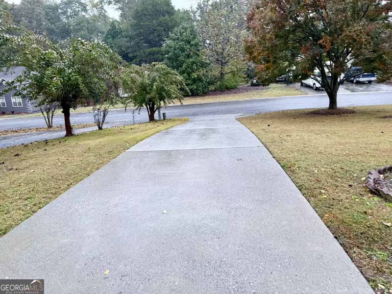 3380 Coles Creek DR, Buford, GA 30519