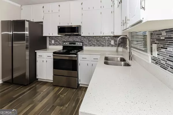 Morrow, GA 30260,6702 Londonderry DR