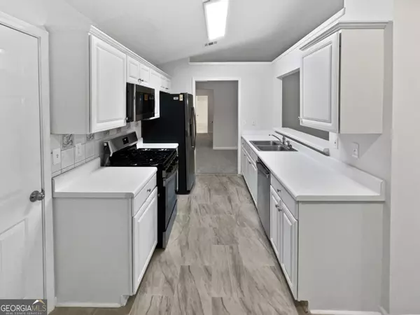 Johns Creek, GA 30097,11915 Carriage Park LN