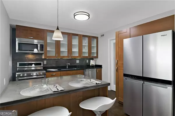 Marietta, GA 30067,946 Bobcat CT SE