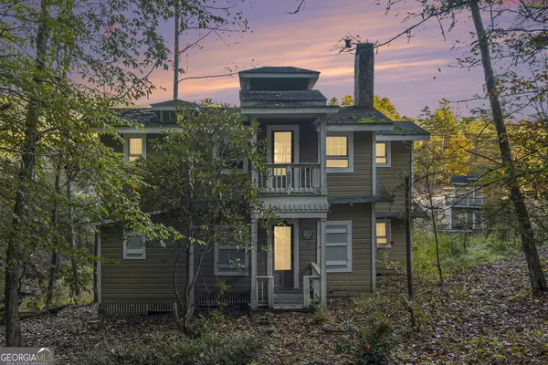 1007 Bear Gap RD, Lakemont, GA 30552