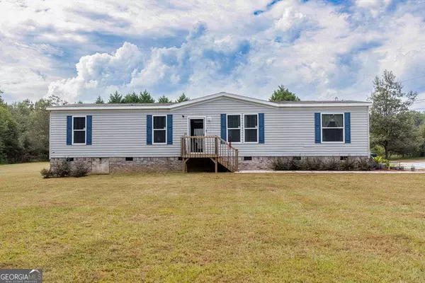 127 Georgia DR, Hartwell, GA 30643