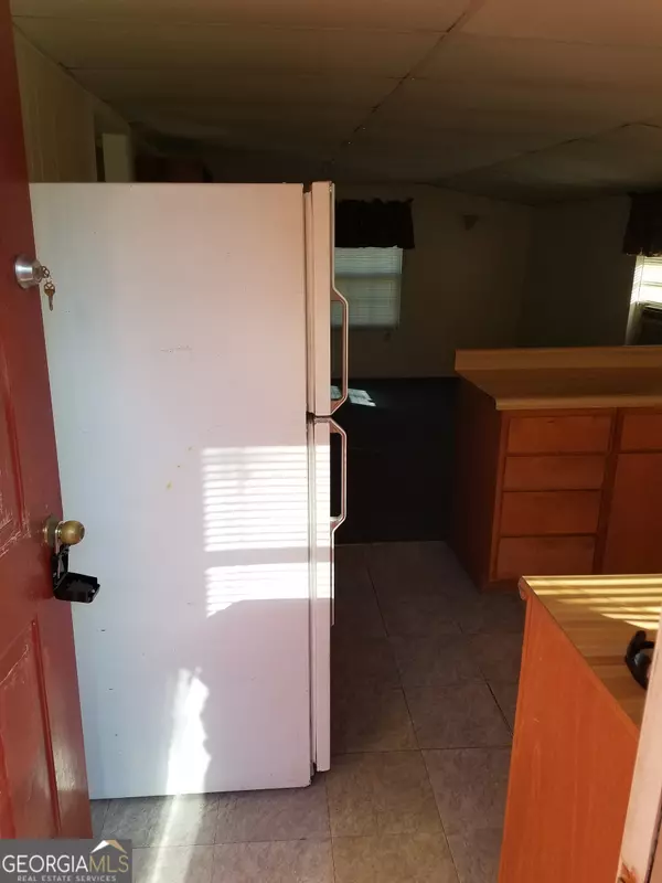 Hampton, GA 30228,7 David DR #B