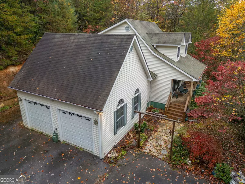 1327 Pinnacle DR, Clayton, GA 30525