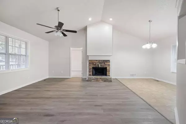 Dallas, GA 30157,698 Fairview DR