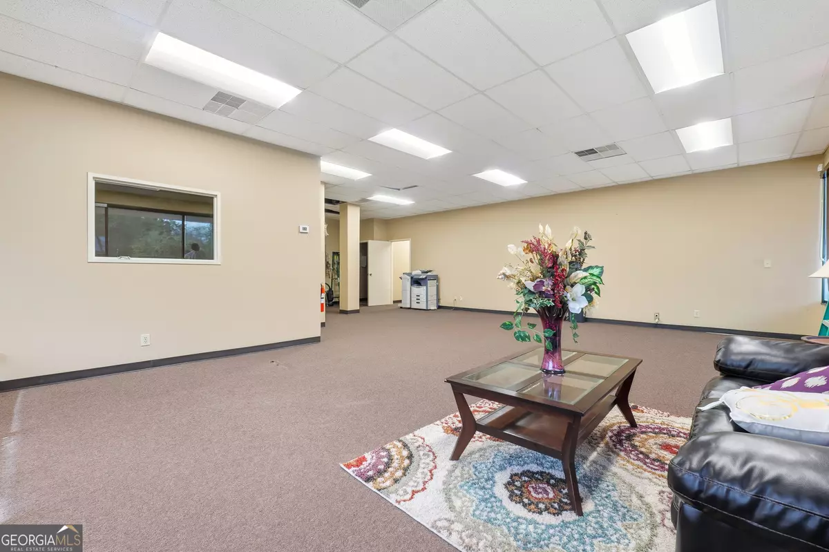 Atlanta, GA 30349,5855 Old National HWY #SUITE E