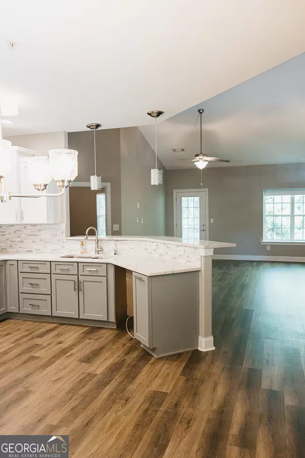 Newnan, GA 30263,4304 Commonwealth CIR