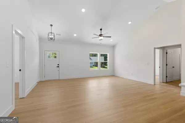 Toccoa, GA 30577,193 Tabitha Page LN