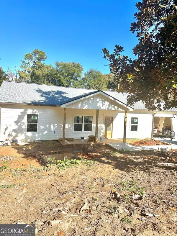 53 Clinic RD, Tate, GA 30177