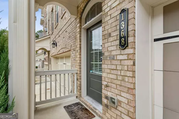 Brookhaven, GA 30319,1368 Live Oak LN