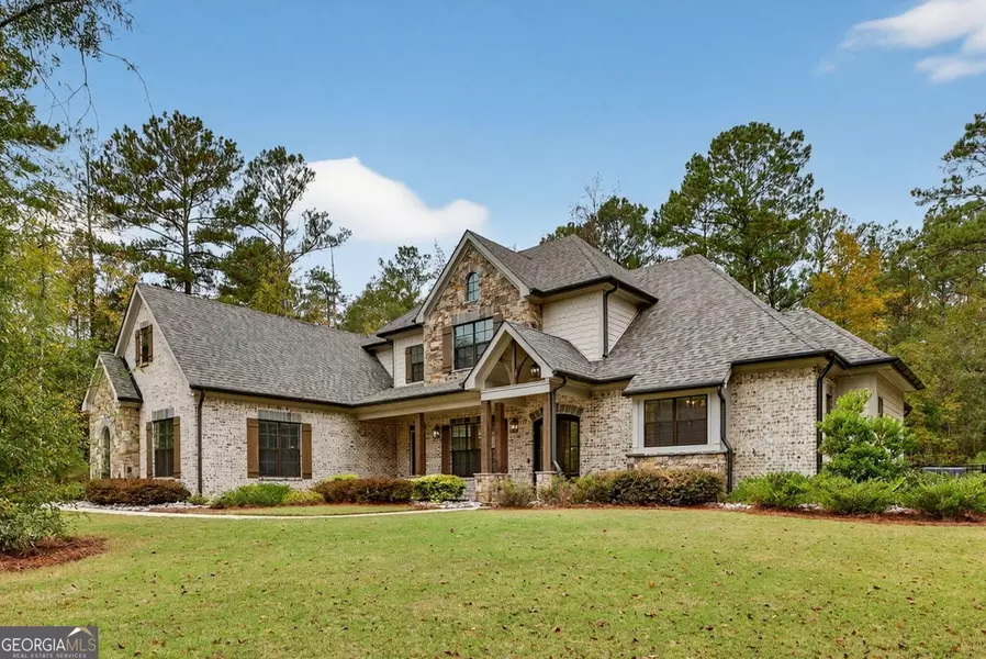 603 Crescent DR, Forsyth, GA 31029