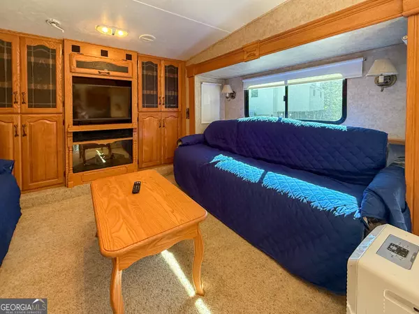 Cleveland, GA 30528,175 Yogi Bear BLVD