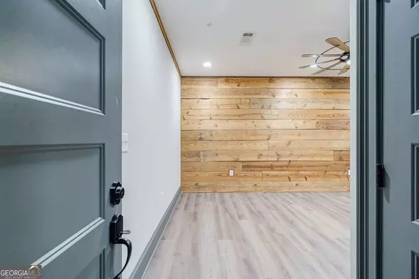 Hartwell, GA 30643,34 Depot ST #24