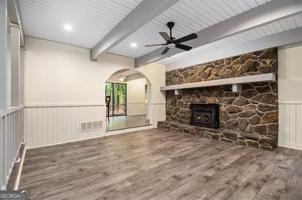 Dawsonville, GA 30534,2103 Highway 136 E