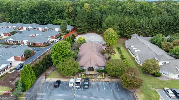 Woodstock, GA 30189,1817 Eagle DR