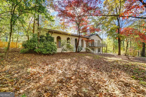 Acworth, GA 30102,5384 Blackhawk DR