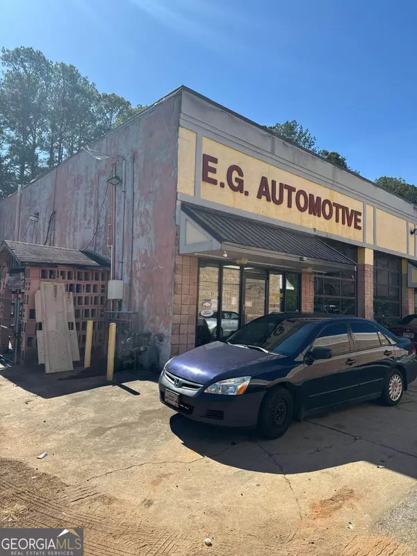 6063 Covington HWY, Decatur, GA 30035