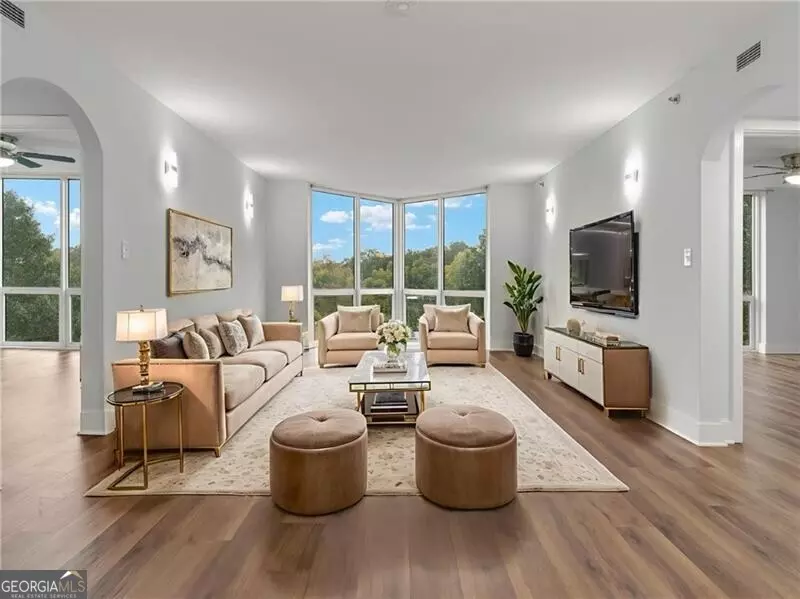 Atlanta, GA 30305,2870 Pharr Court South NW #601