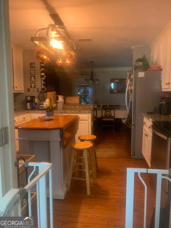 Rome, GA 30165,107 E Clinton DR