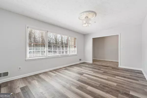 Riverdale, GA 30274,131 Heron DR