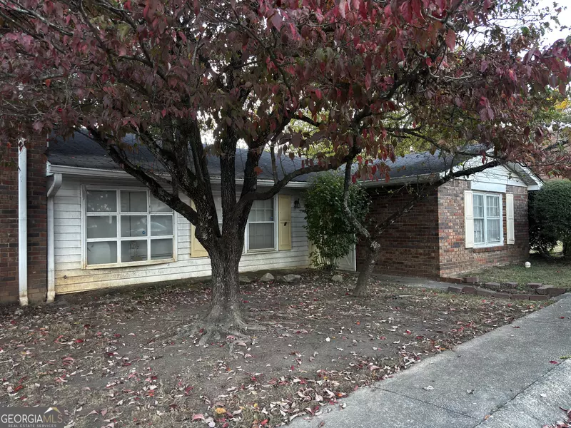 6354 Shannon Pkwy #18D, Union City, GA 30291