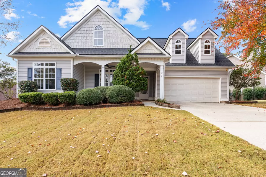 54 The Crescent, Newnan, GA 30263