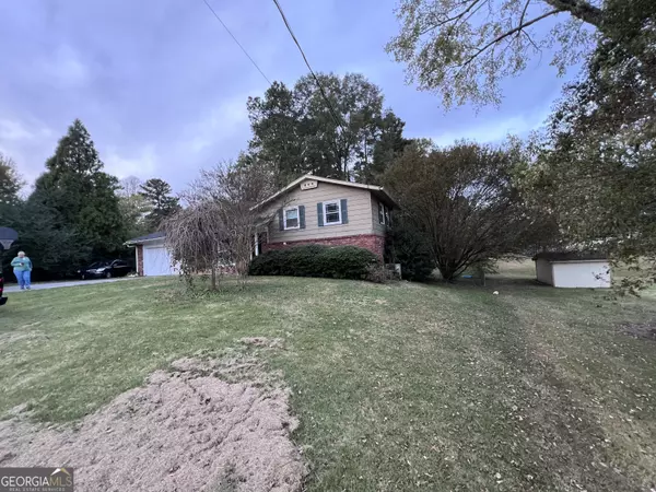 Dalton, GA 30720,702 Courtland DR