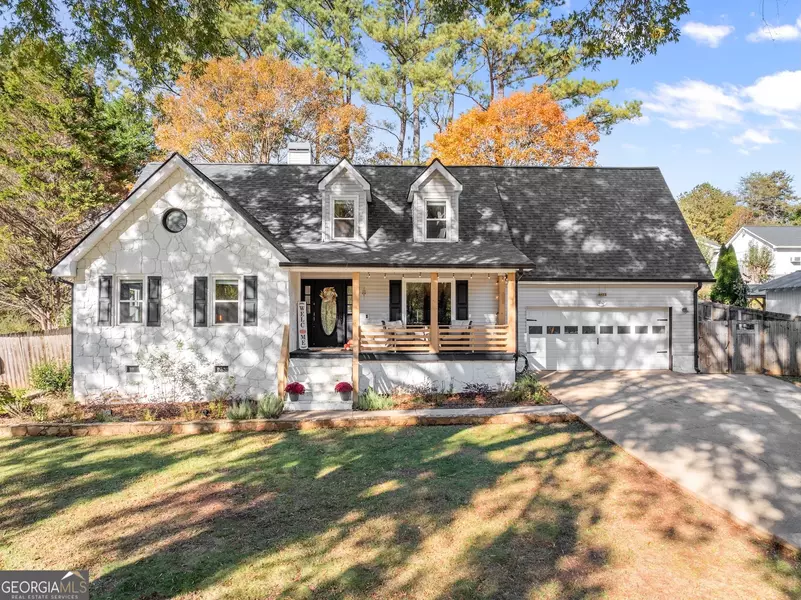 4823 Hiawatha DR, Gainesville, GA 30506