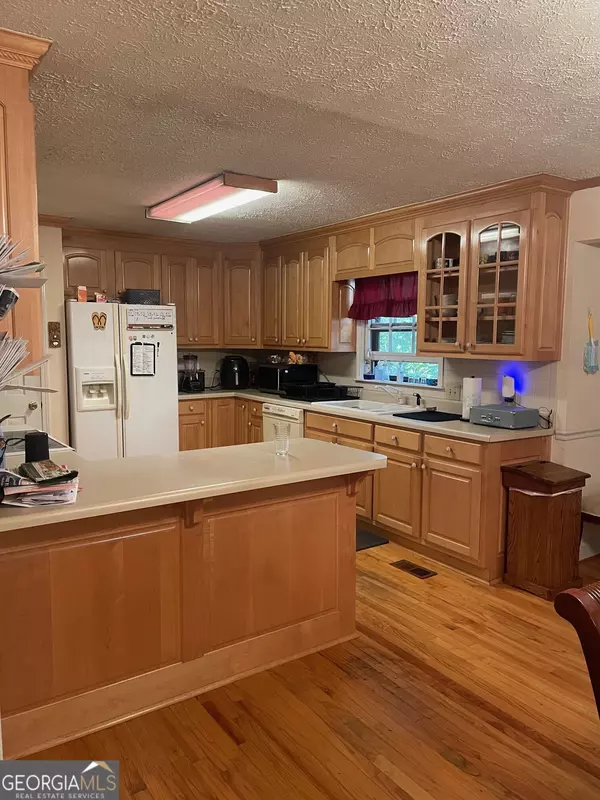 Dahlonega, GA 30533,490 North Hall RD