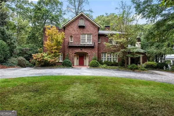 820 Oakdale RD NE, Atlanta, GA 30307