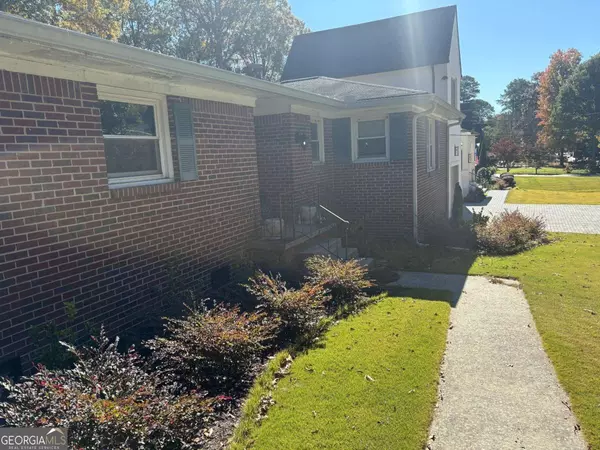 Brookhaven, GA 30319,2923 Cravenridge DR NE