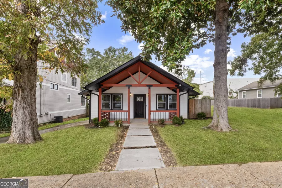 650 Simmons ST NW, Atlanta, GA 30318