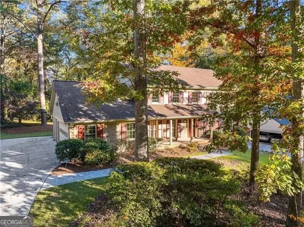 Dunwoody, GA 30338,1896 Olde Village RUN