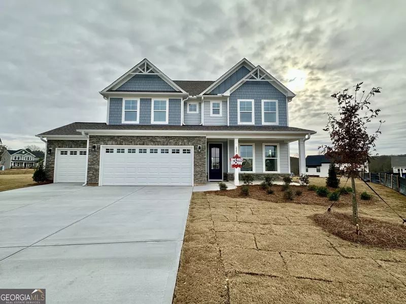 225 Coffee LN, Hoschton, GA 30548